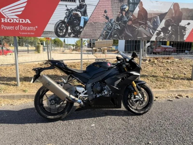 CBR 1000  RRR FIREBLADE SP