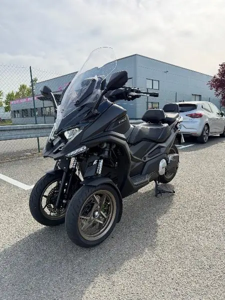 CV3 550