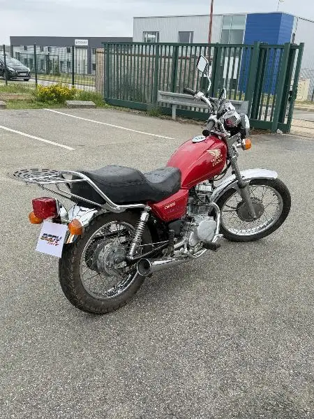 CM 125