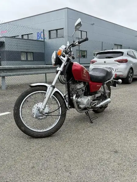 CM 125
