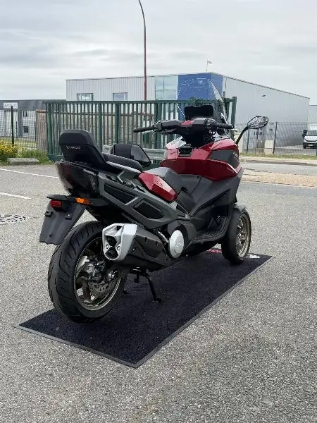 CV3 575