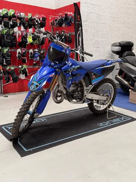 YZ 125