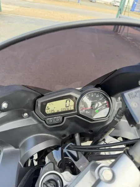 FZ6 