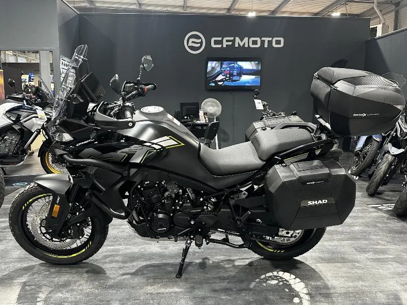 CF MOTO 800 MT EXPLORE