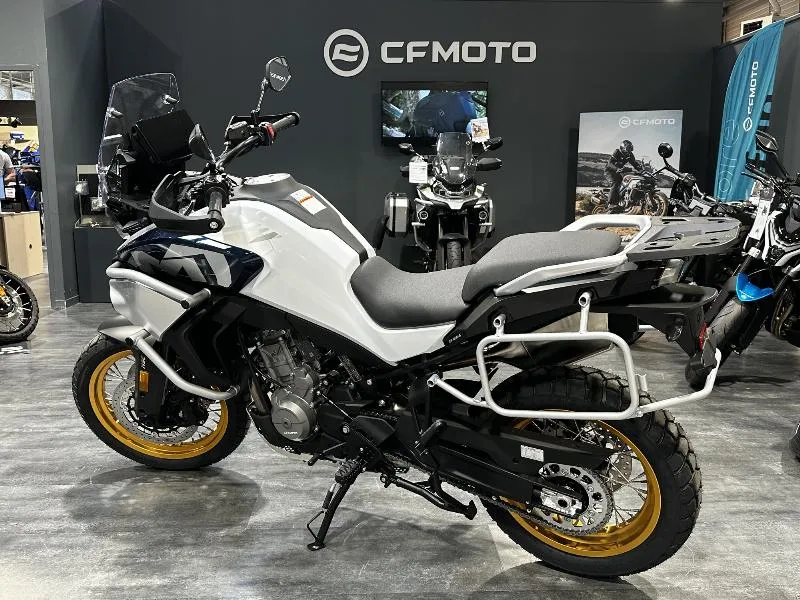 800 MT EXPLORE
