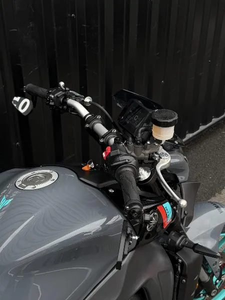 MT09
