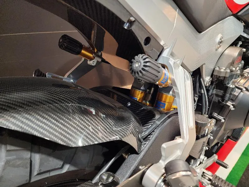 BIMOTA TERA H2