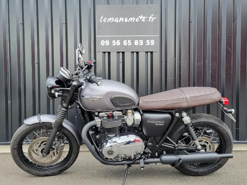 Bonneville T120 Black