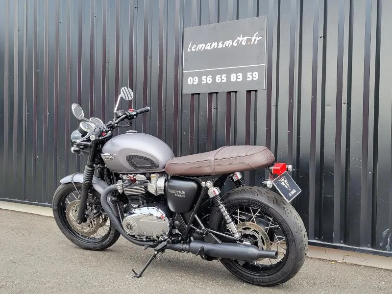 Bonneville T120 Black