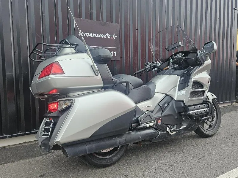 GL1800 GOLDWING