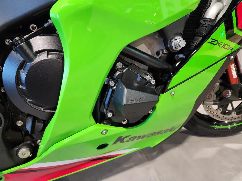 ZX10R