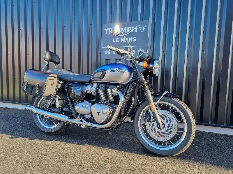 BONNEVILLE T120
