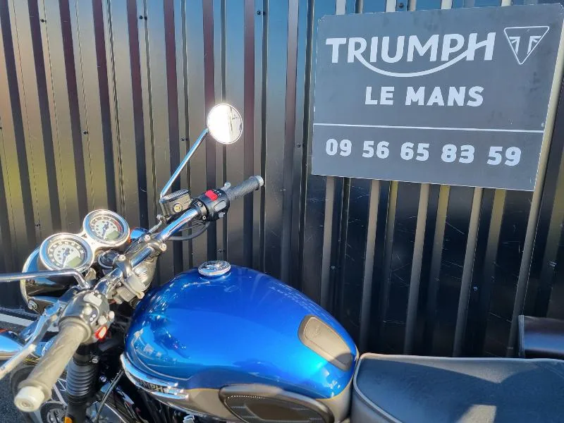 BONNEVILLE T120