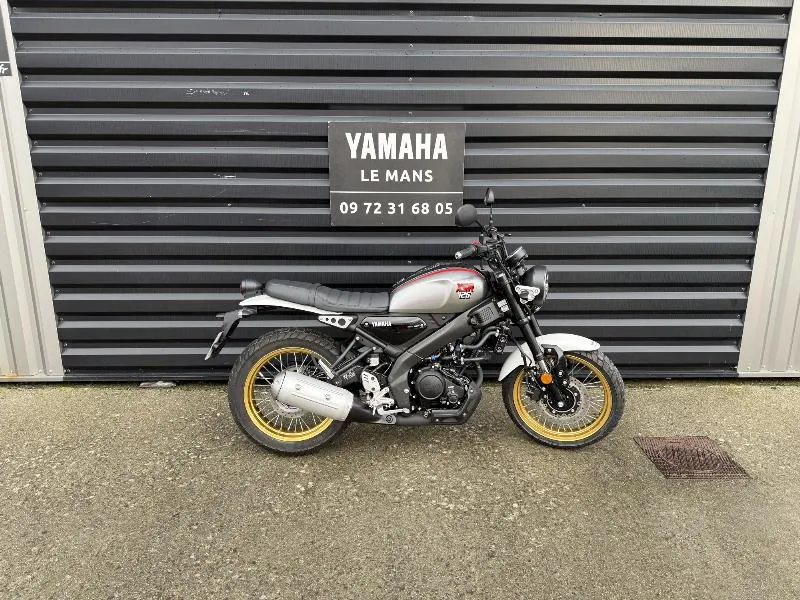 XSR 125 Legacy