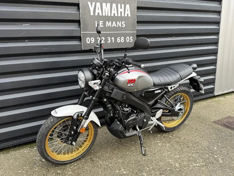 XSR 125 Legacy