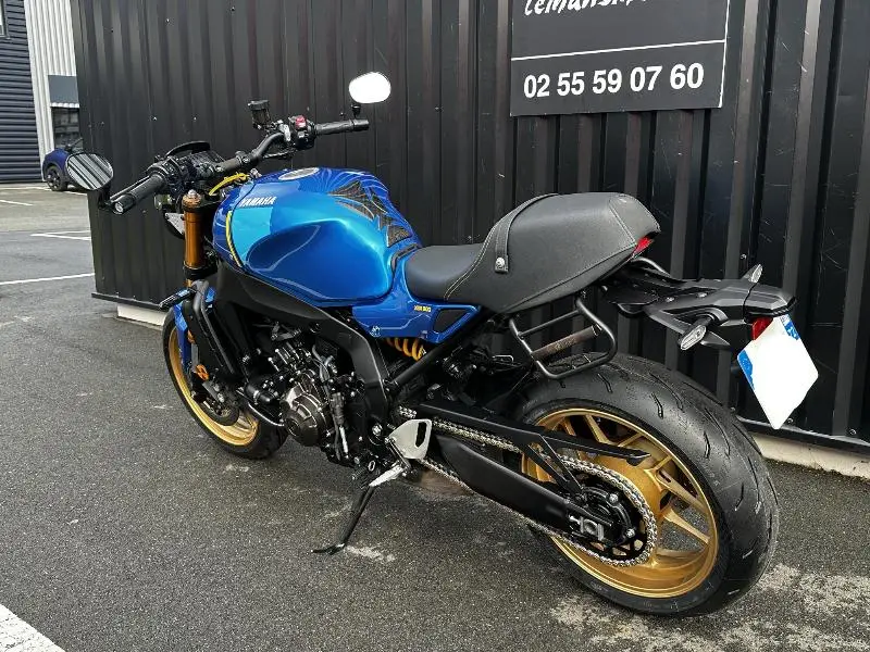 XSR 900