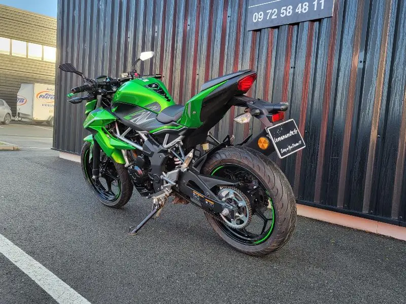 Z125