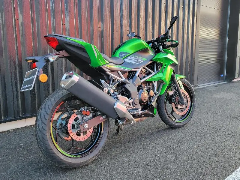 Z125