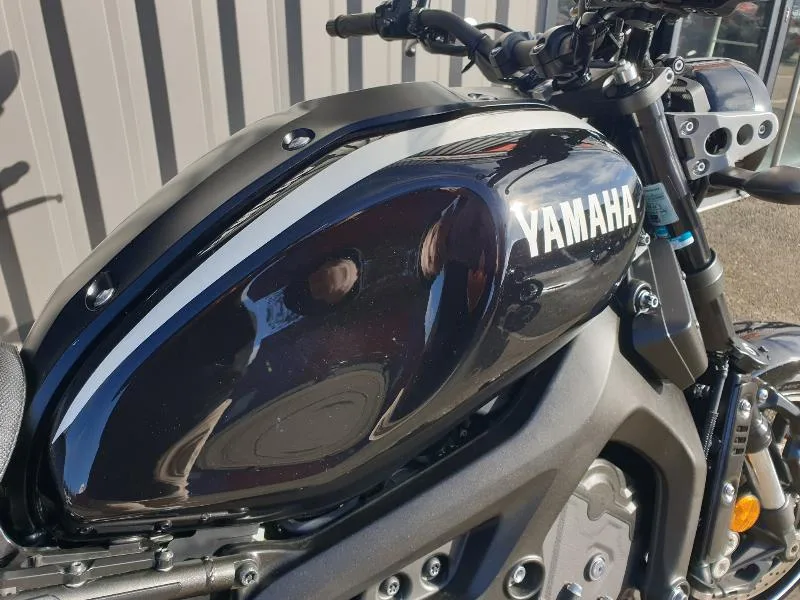 XSR 900