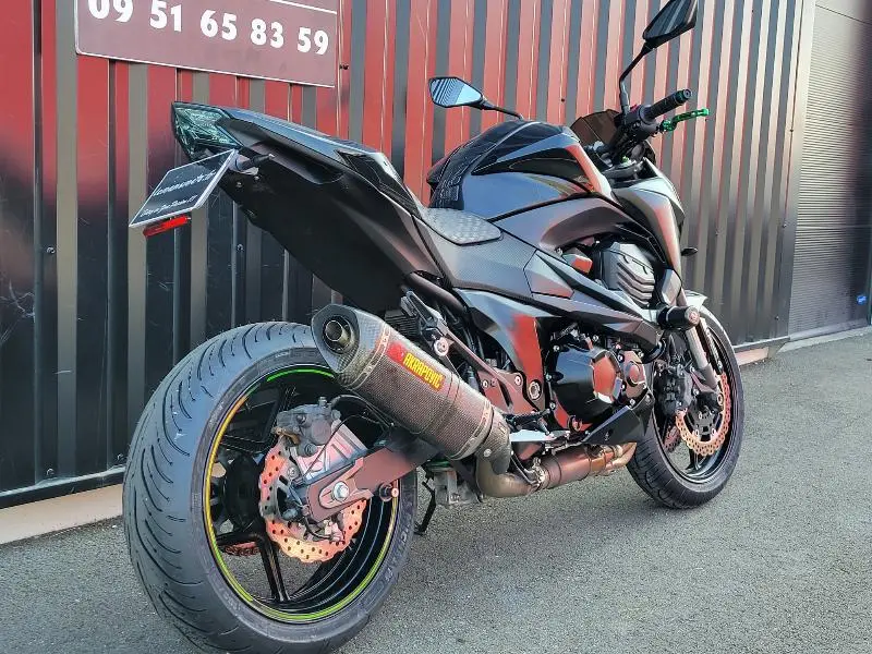 Z 800