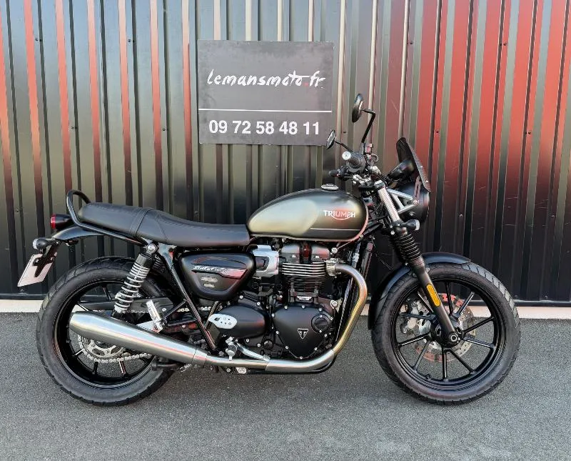 STREET TWIN  900