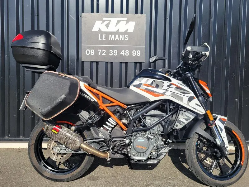 125 DUKE 2018