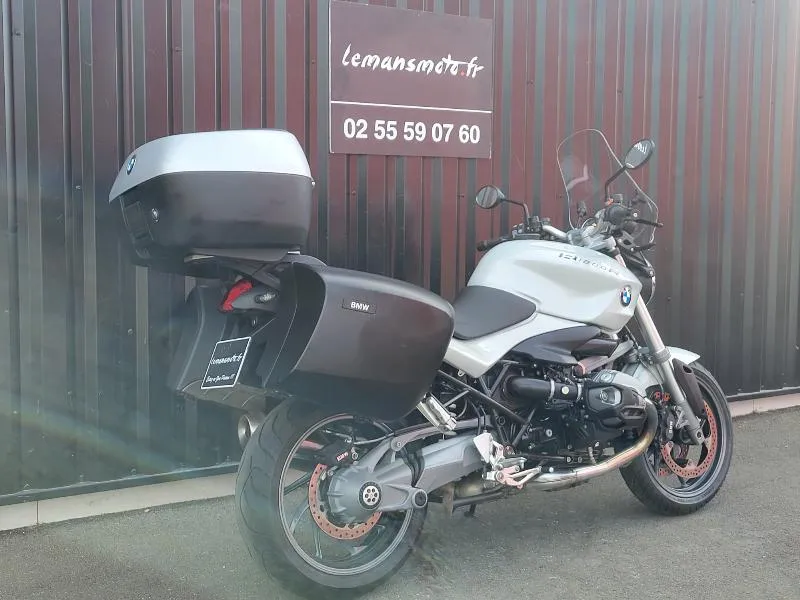 R 1200 R