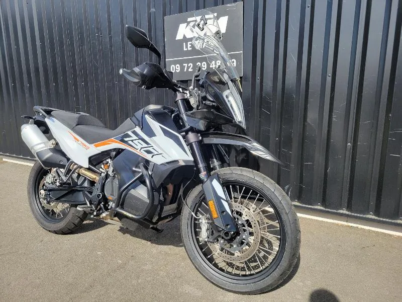 790 ADVENTURE