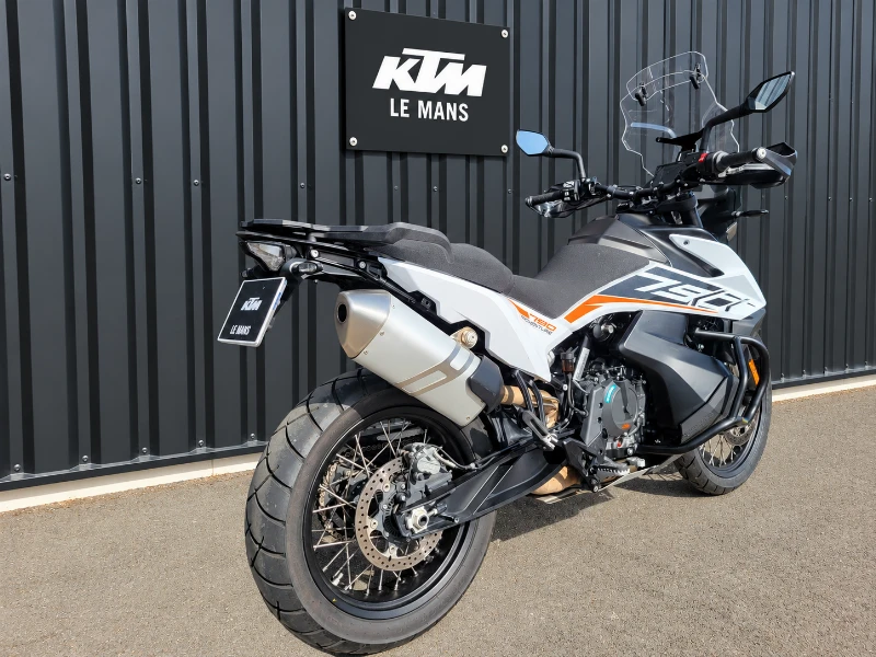 790 ADVENTURE