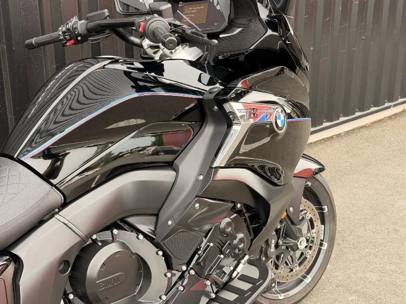 K 1600 B