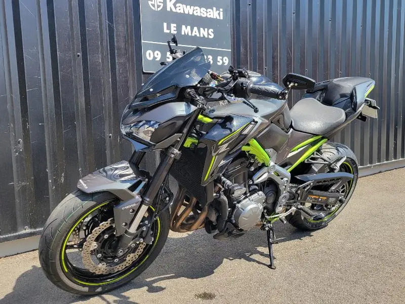 Z 900