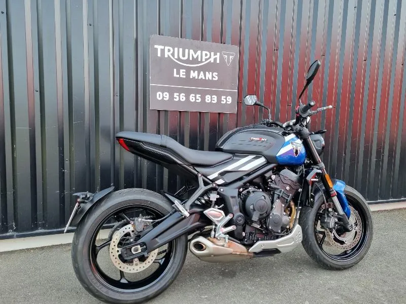 TRIDENT 660