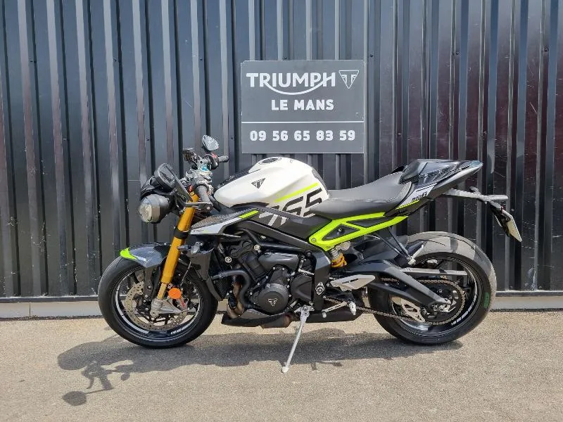 STREET TRIPLE 765 MOTO2 EDITION