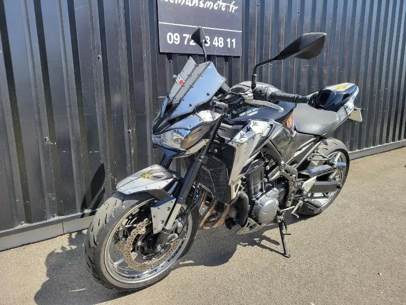 Z 900