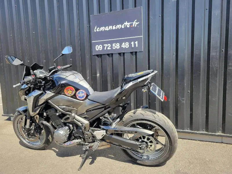 Z 900