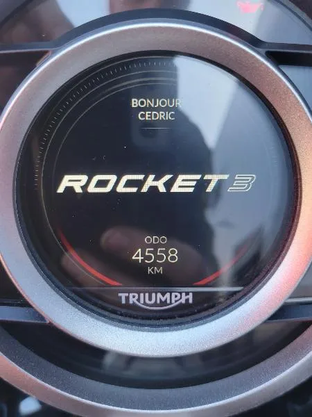 ROCKET 3 R STORM