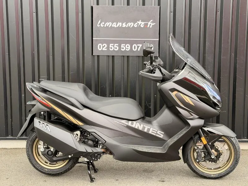 368 E