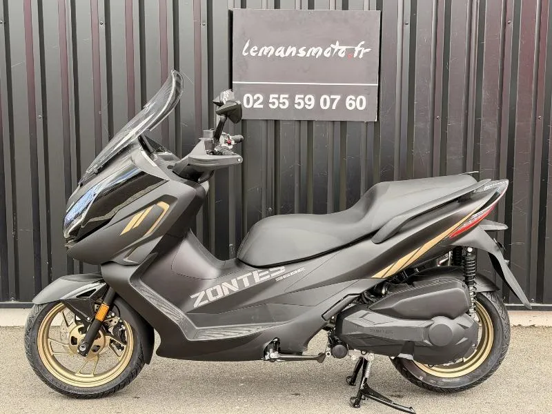 368 E