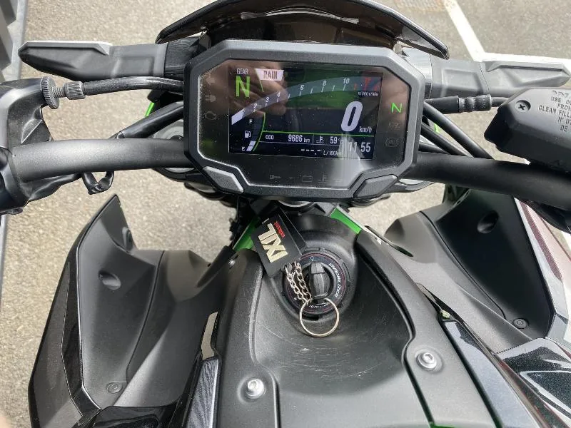 Z 900