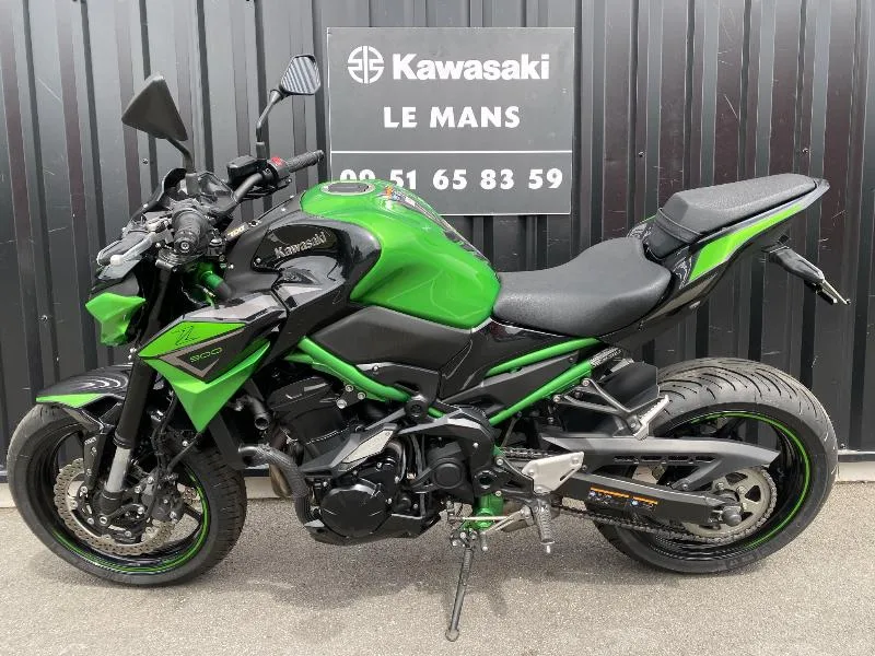 Z 900