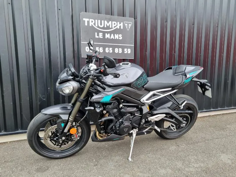 STREET TRIPLE 765 RS