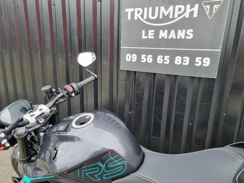 STREET TRIPLE 765 RS