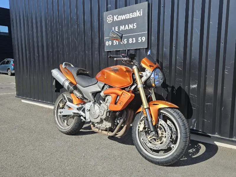 CB 600 F HORNET