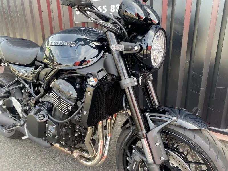 Z 900