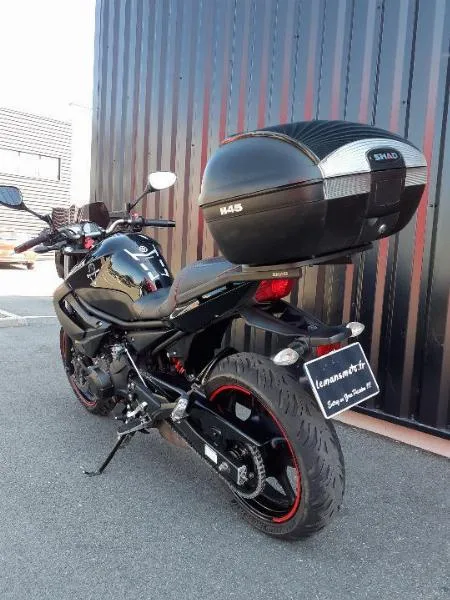 XJ6 