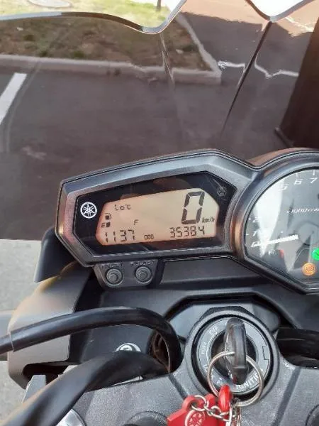 XJ6 