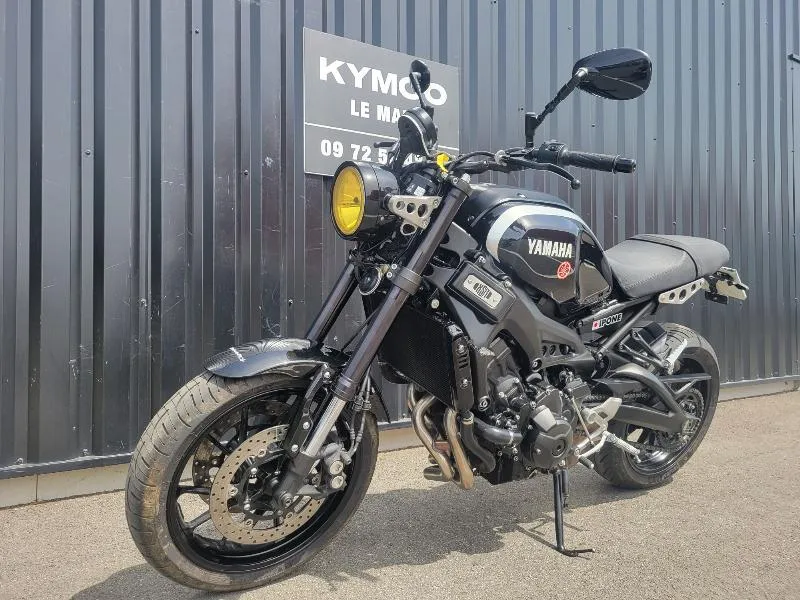 XSR 900