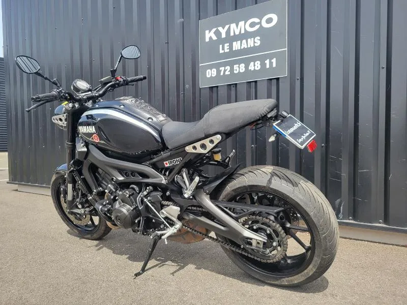 XSR 900