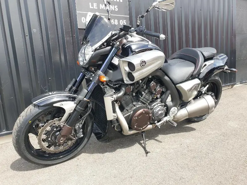 VMAX 1700