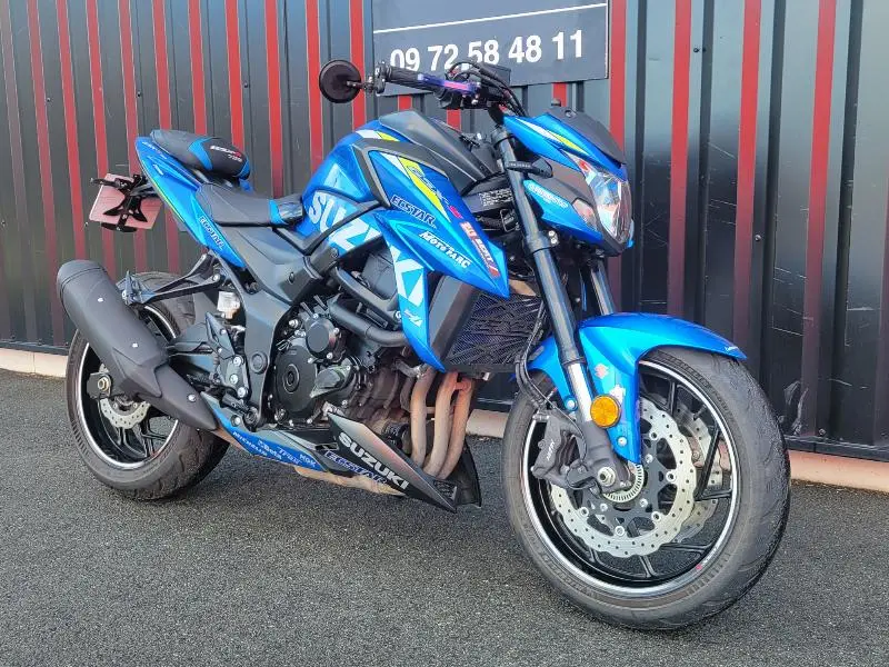GSXS 750